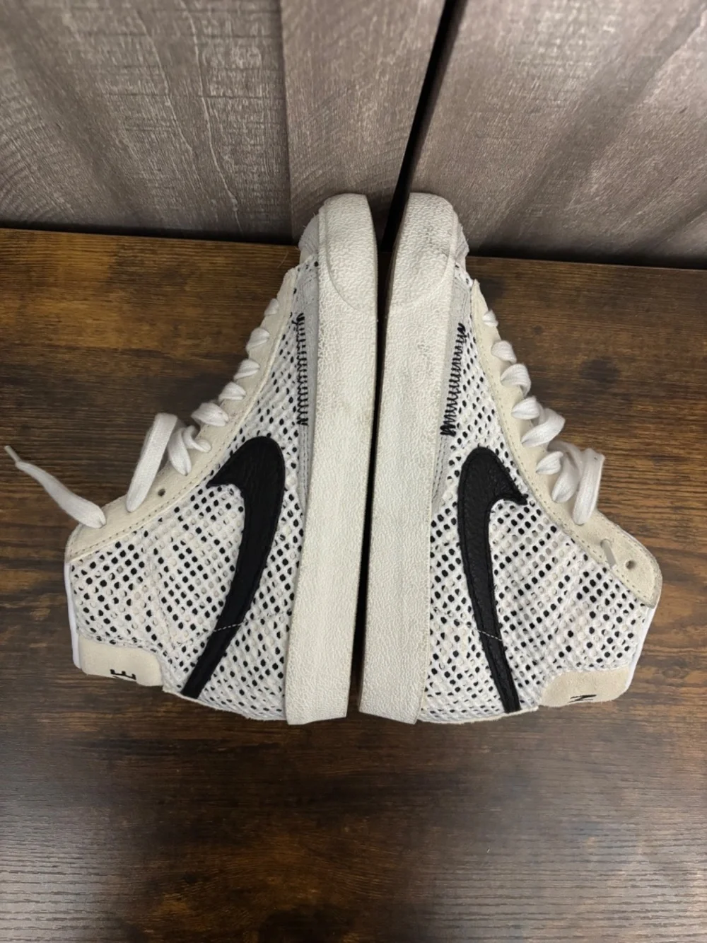 Nike blazer mid